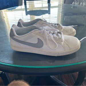 Women’s Nike blazer style